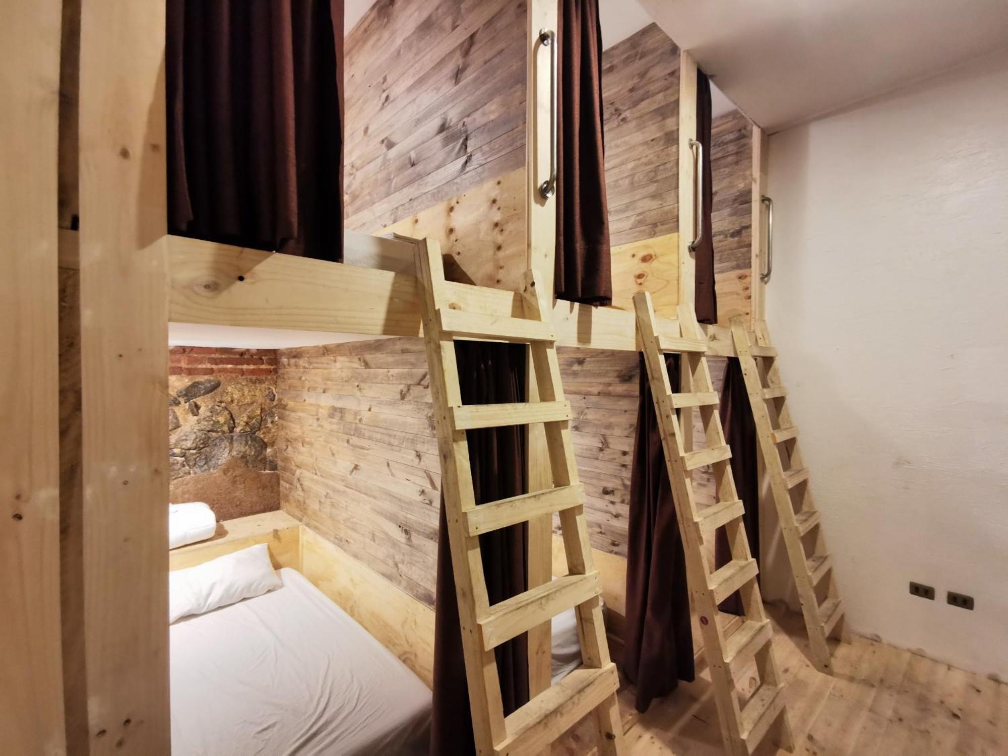 Hostal Licanantay ヴァルパライソ エクステリア 写真