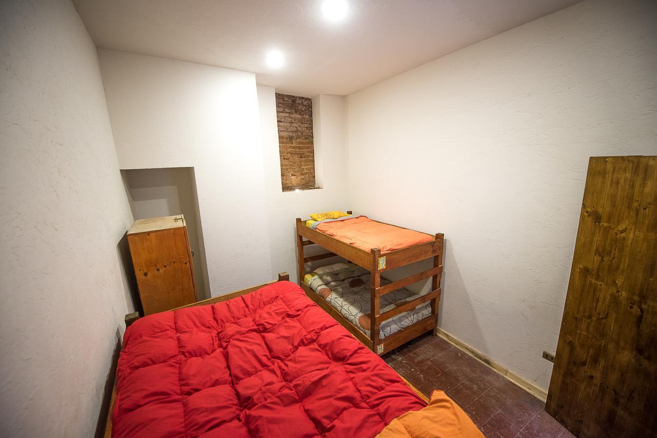Hostal Licanantay ヴァルパライソ エクステリア 写真