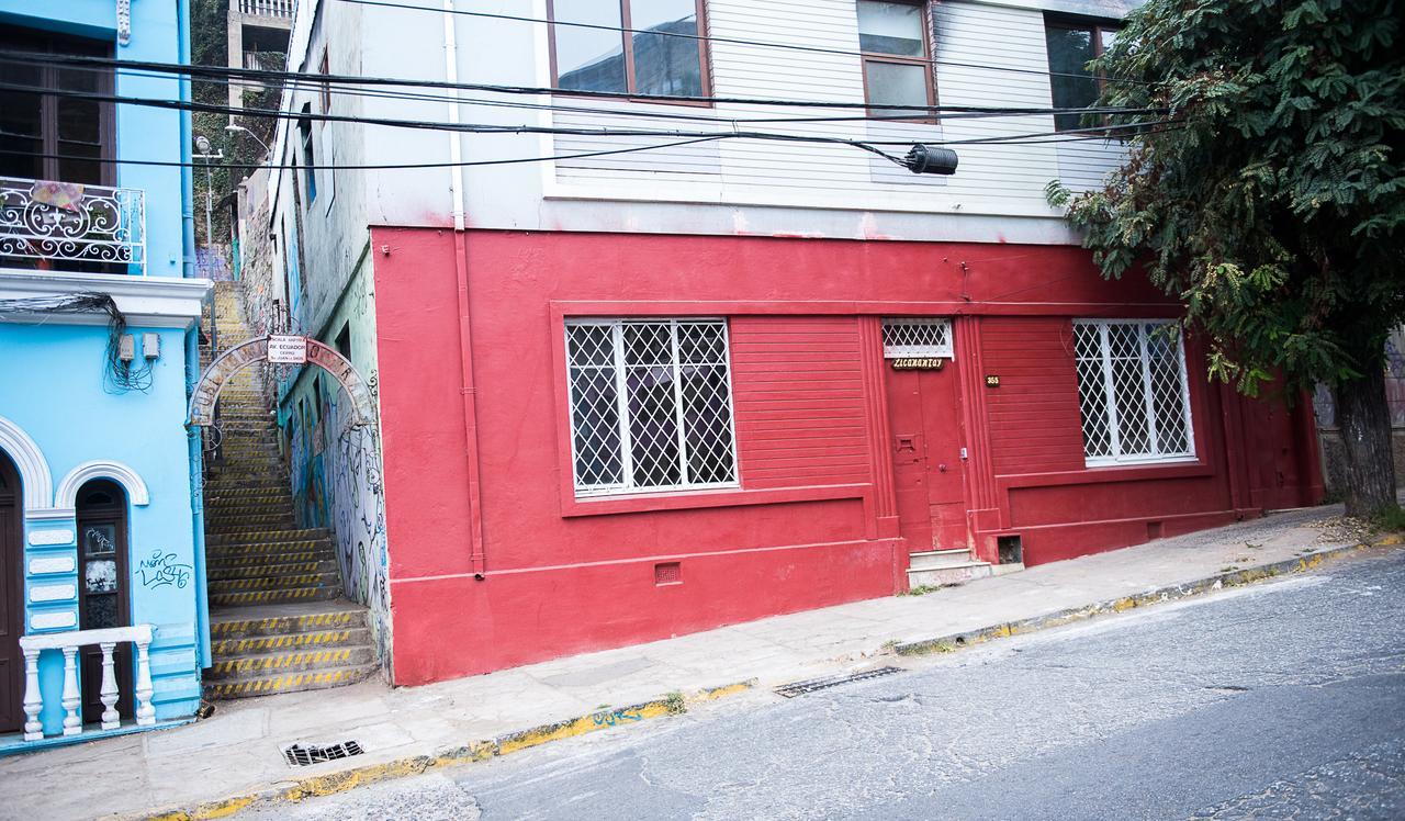Hostal Licanantay ヴァルパライソ エクステリア 写真