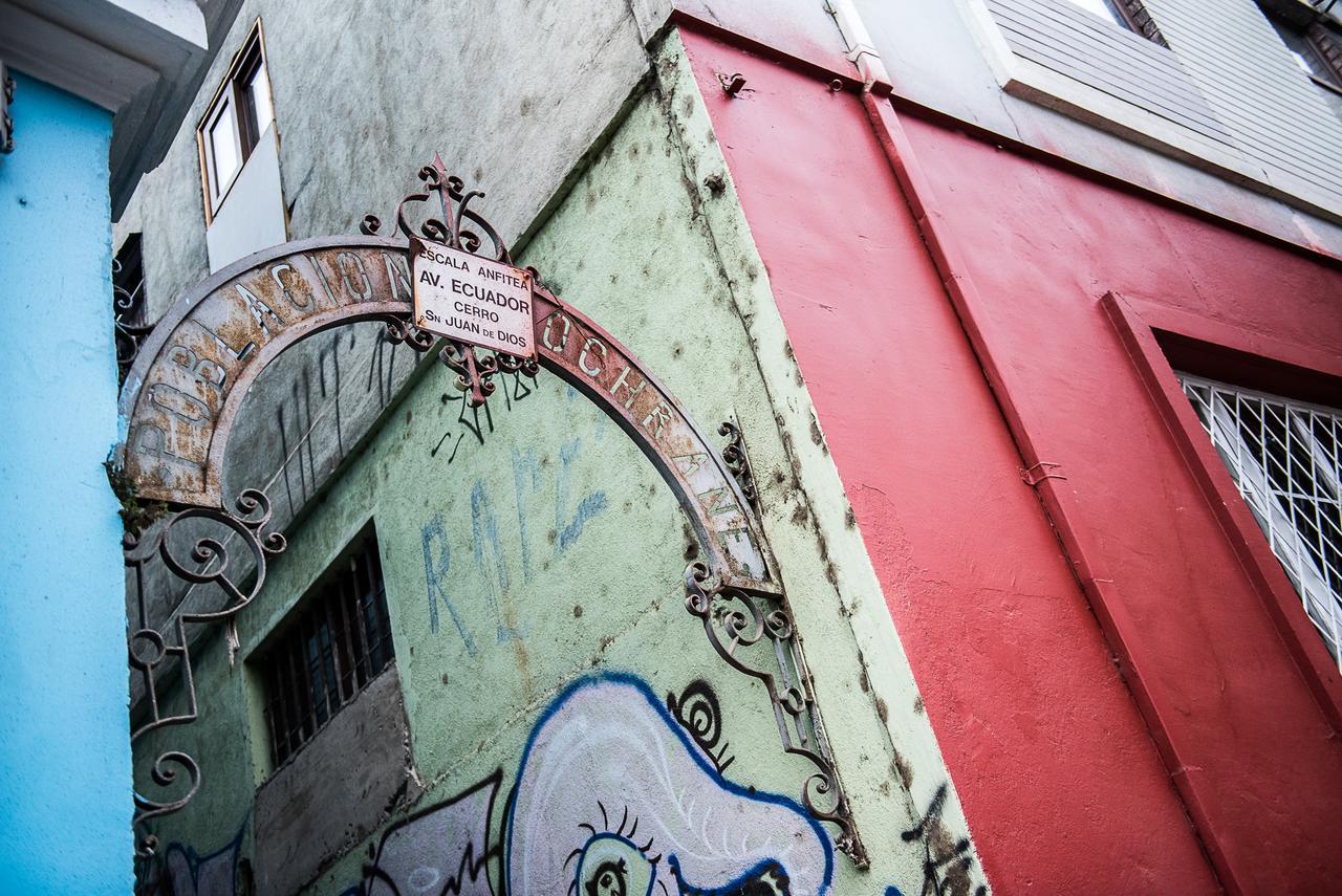 Hostal Licanantay ヴァルパライソ エクステリア 写真